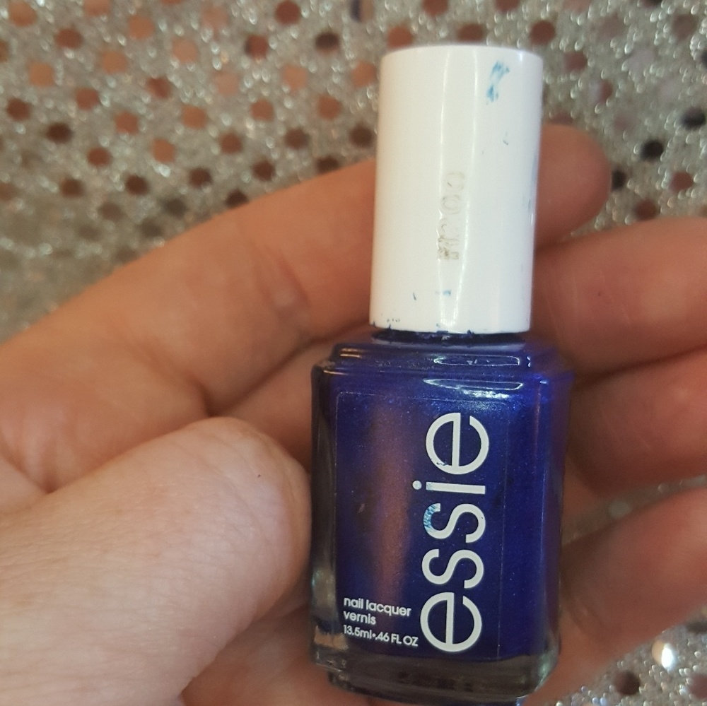 essie Classic Aruba Blue polish
